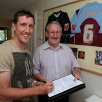 Cliff Byrne signs on as an honorary member